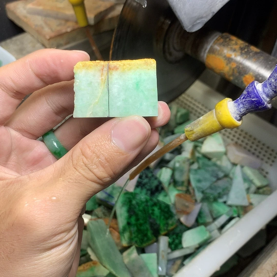 未镶嵌定制翡翠翡翠