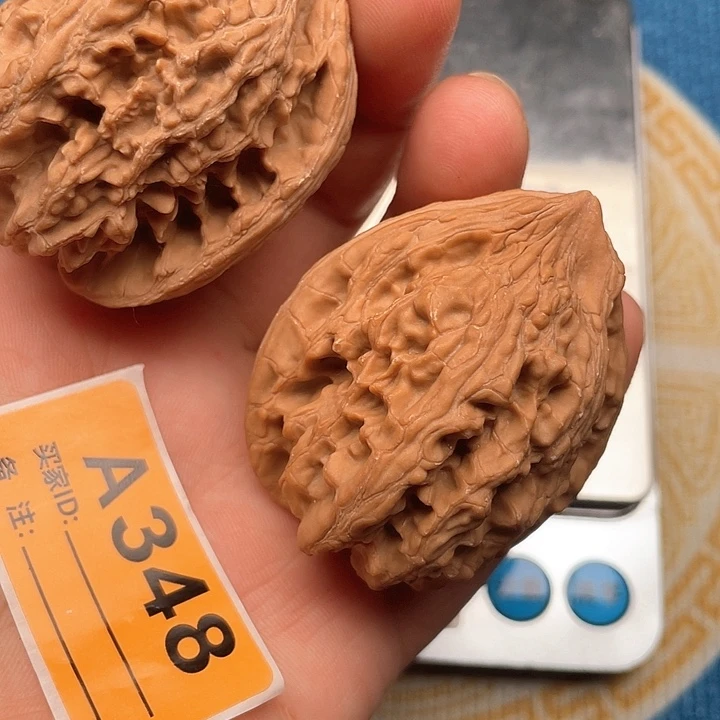 文玩核桃把件核桃