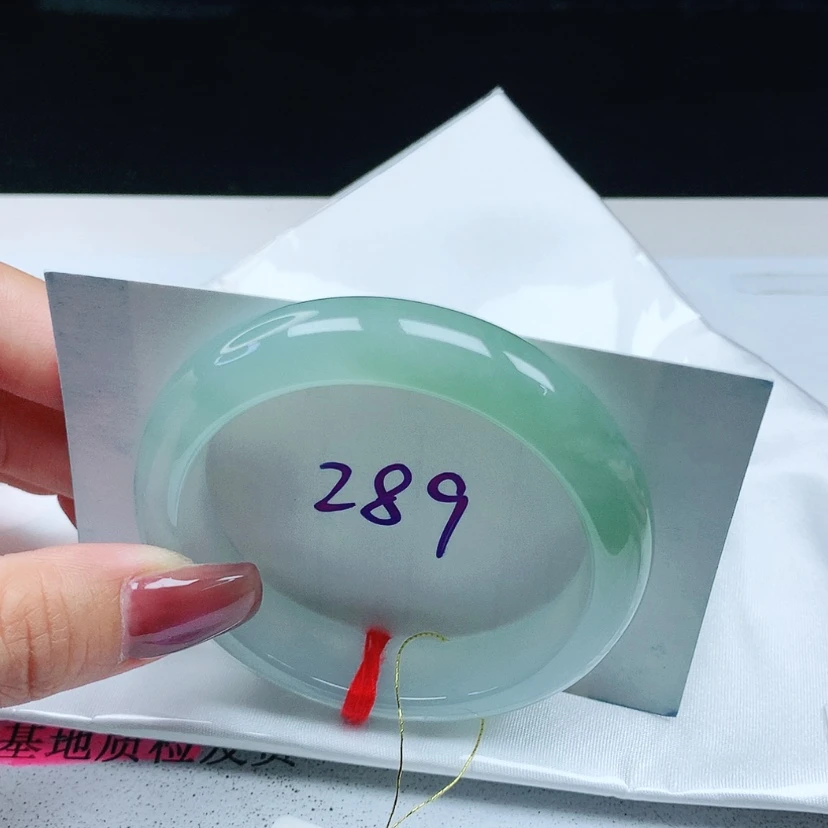 【闪购商品】翡翠手镯未镶嵌 正圈53