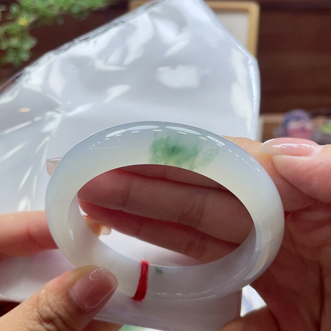 翡翠未镶嵌手镯48 号链接
