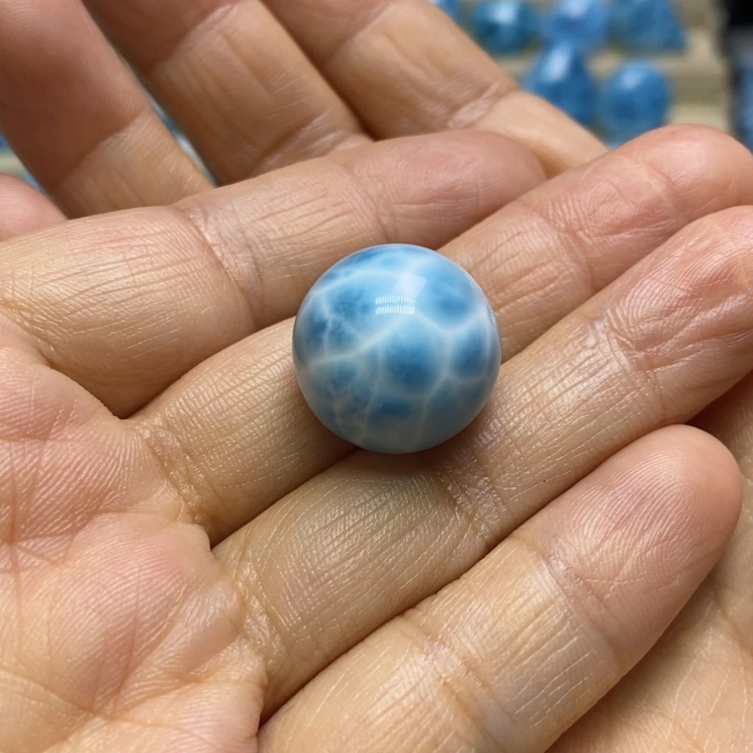 谜***玥未镶嵌针钠钙石（海纹石）颈饰