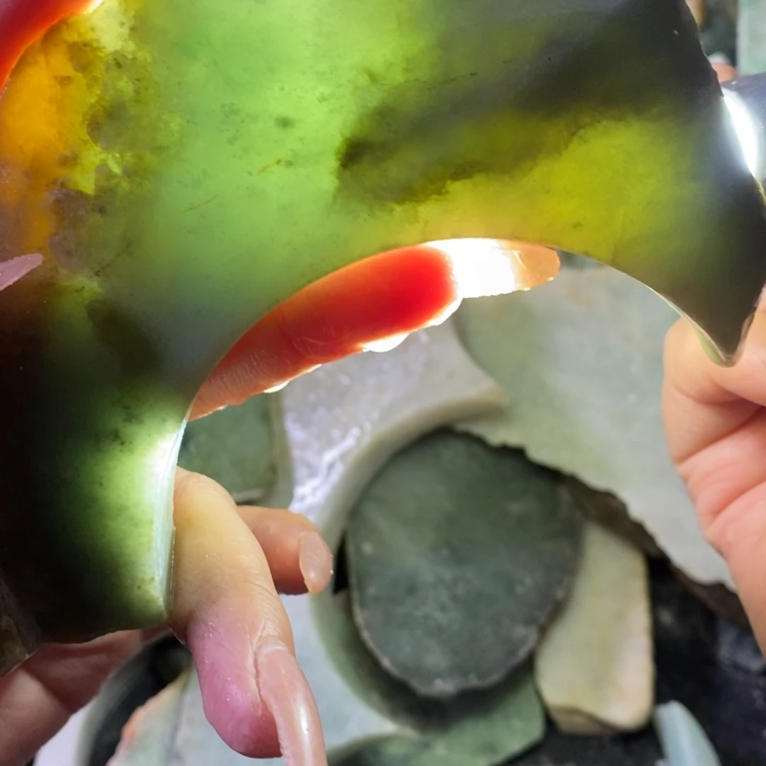 颈饰未镶嵌翡翠天然翡翠