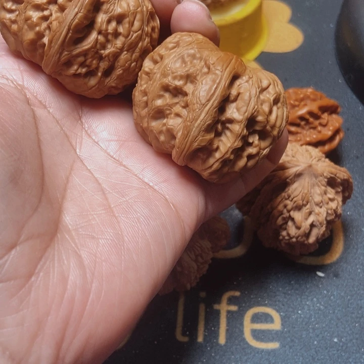 文玩核桃吊坠文玩80
