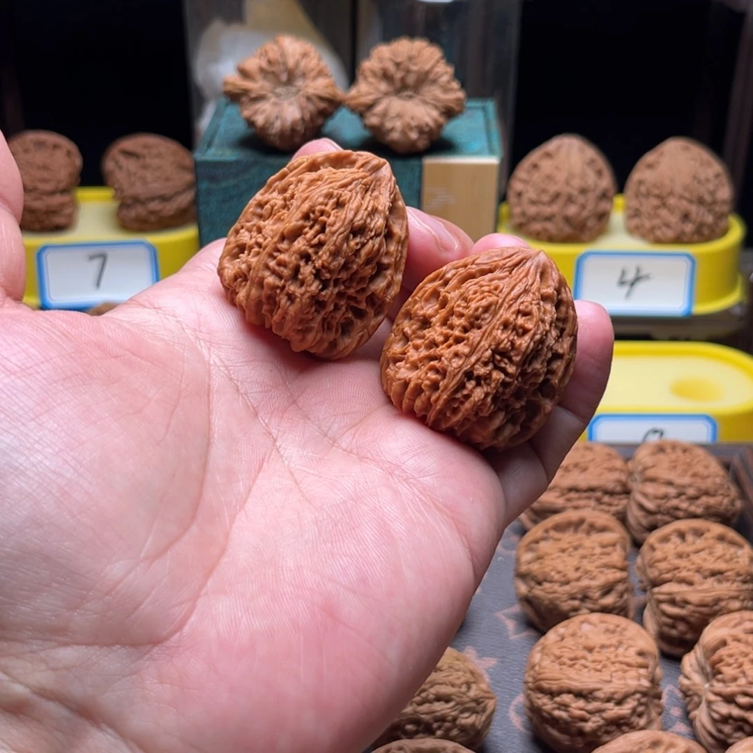 把件文玩核桃明****.逐鹿高炮南疆石