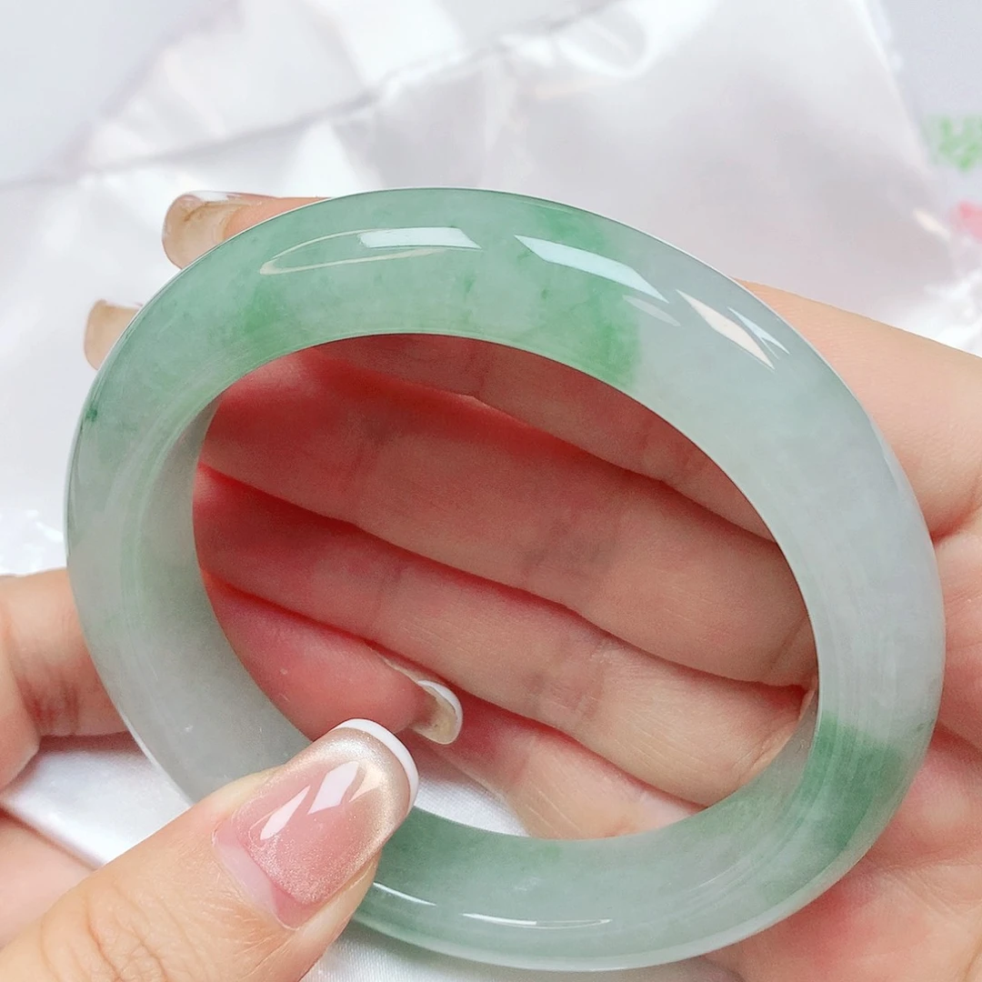 未镶嵌手镯翡翠抖音832