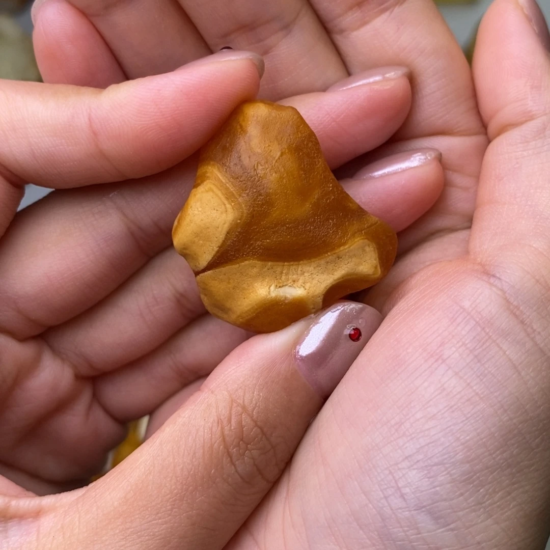 定制琥珀天然蜜蜡