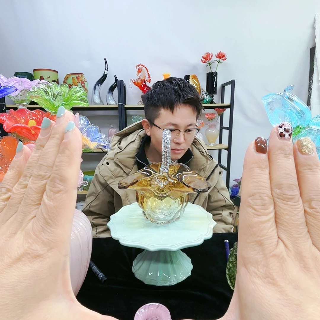 福利不退不换琉璃艺术品