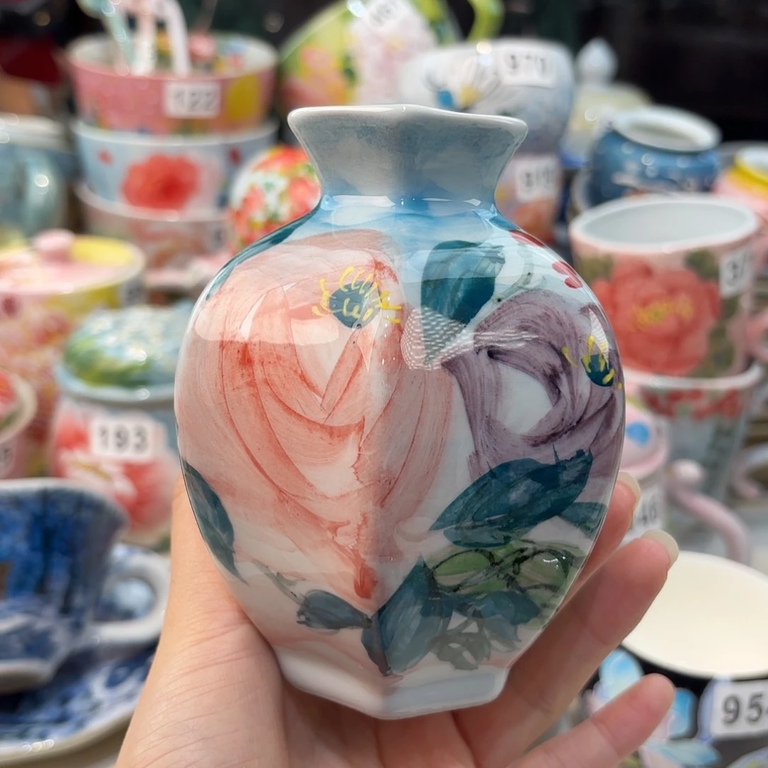 瓷片兔兔好可爱呀打