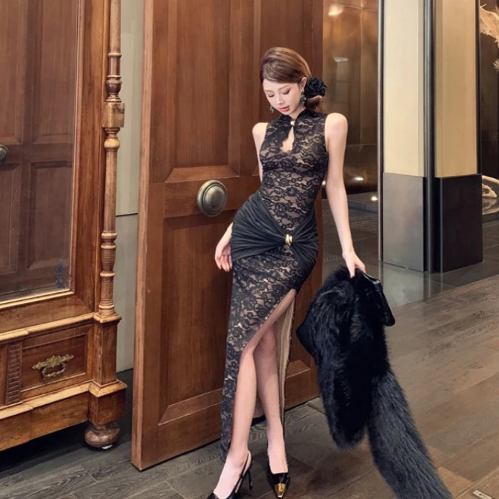 新中式镂空无袖背心连衣裙女春季修身蕾丝长裙显身材开叉包臀裙子