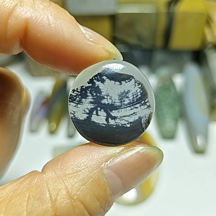 玛瑙/玉髓未镶嵌珠宝奇石