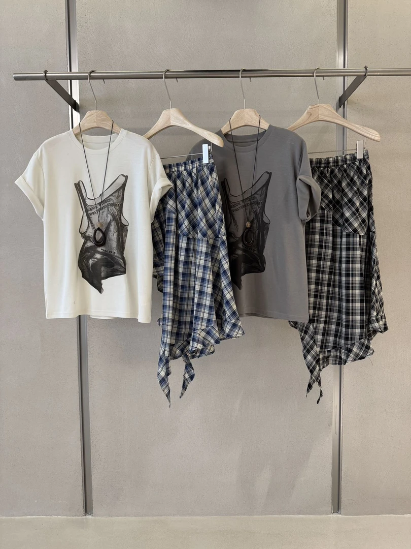 卡麦酱-3R3 不规则格子半裙短袖两件套 70025