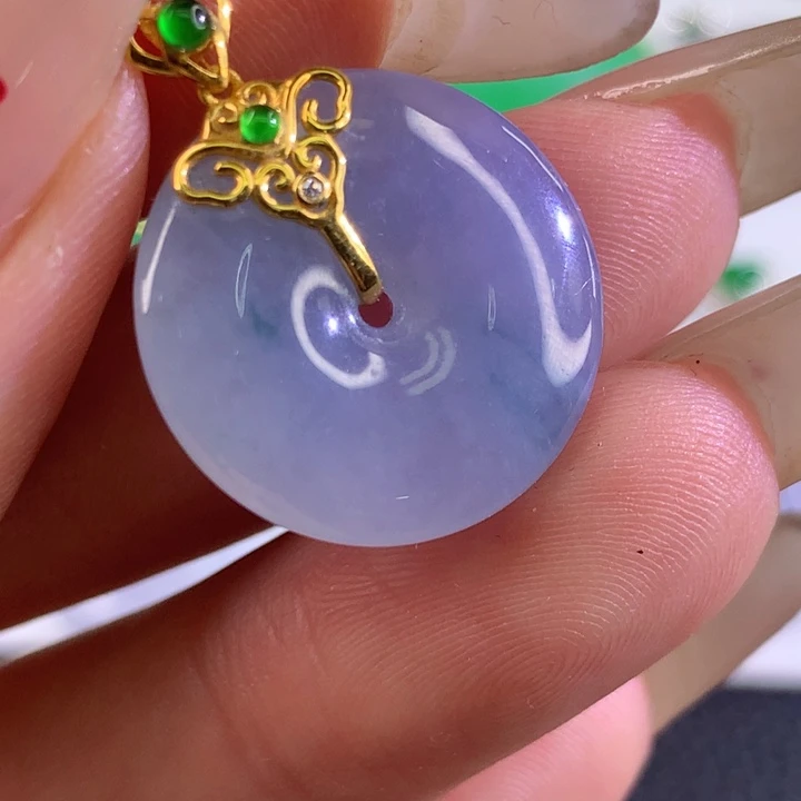 合***花翡翠18K金镶嵌颈饰翡翠
