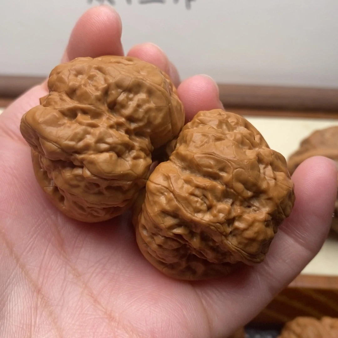 把件文玩核桃边42左右