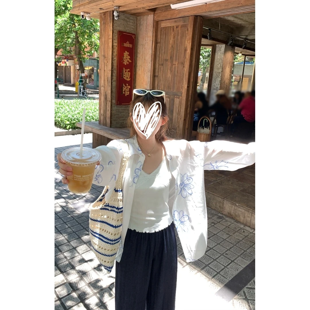 2025年法式气质设计感小众复古休闲小个子百搭女设计感时尚衬衫女