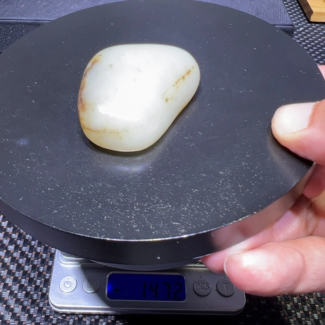 吊坠(不含链)未镶嵌和田玉（子料）38