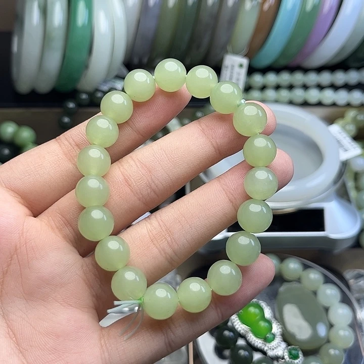 未镶嵌手链和田玉彩****?