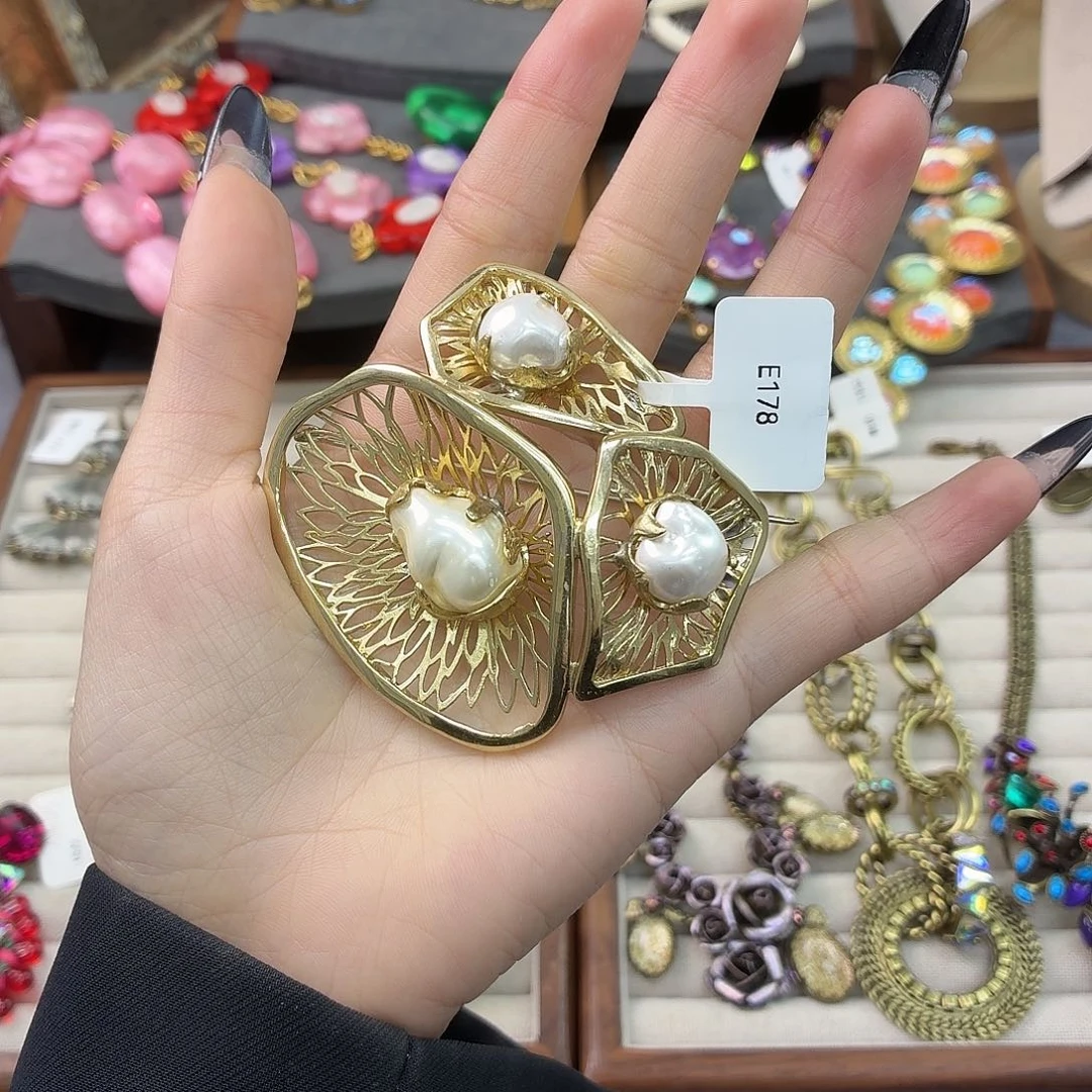 琉璃合金合金kalliope胸针 不退换