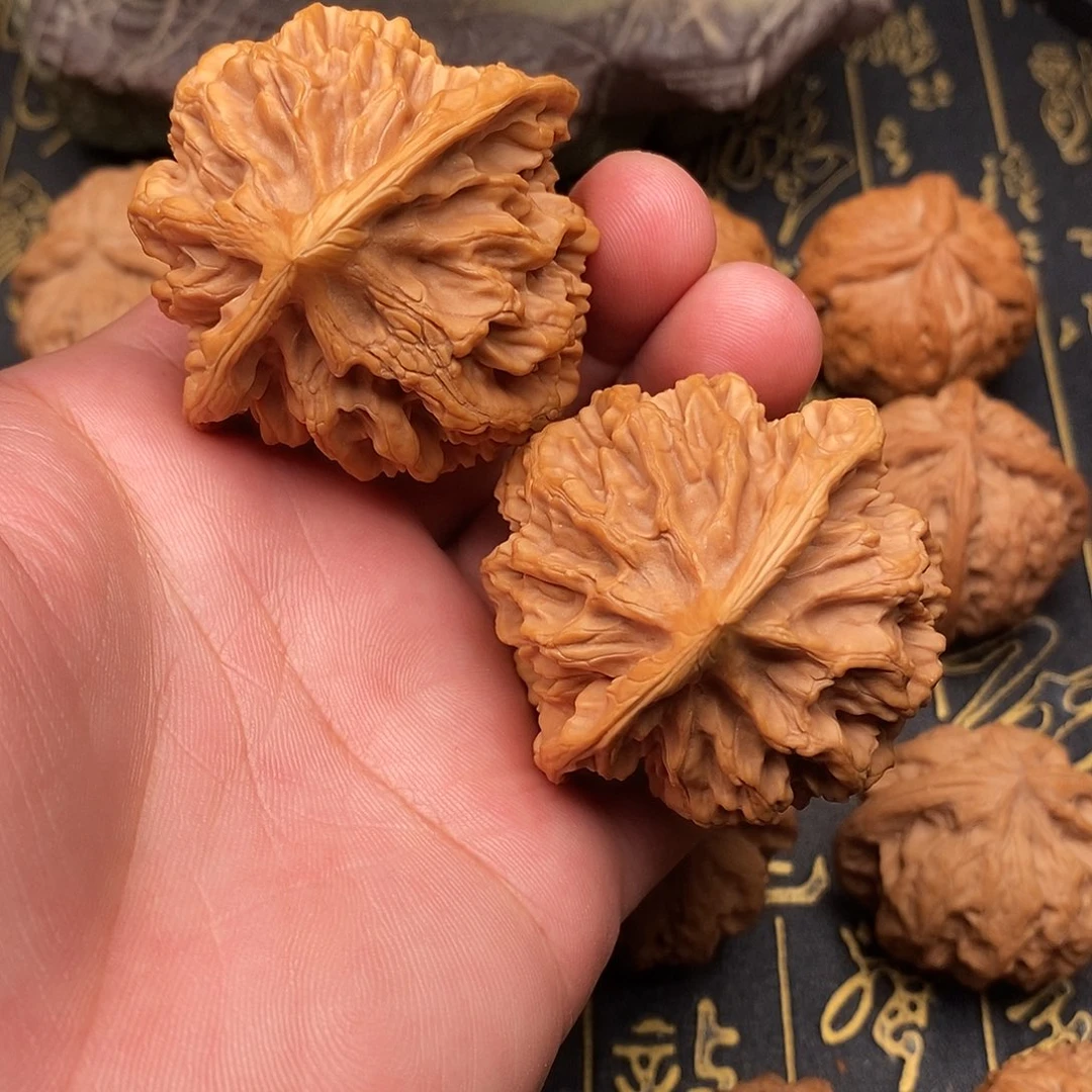 把件文玩核桃帝王狮子头