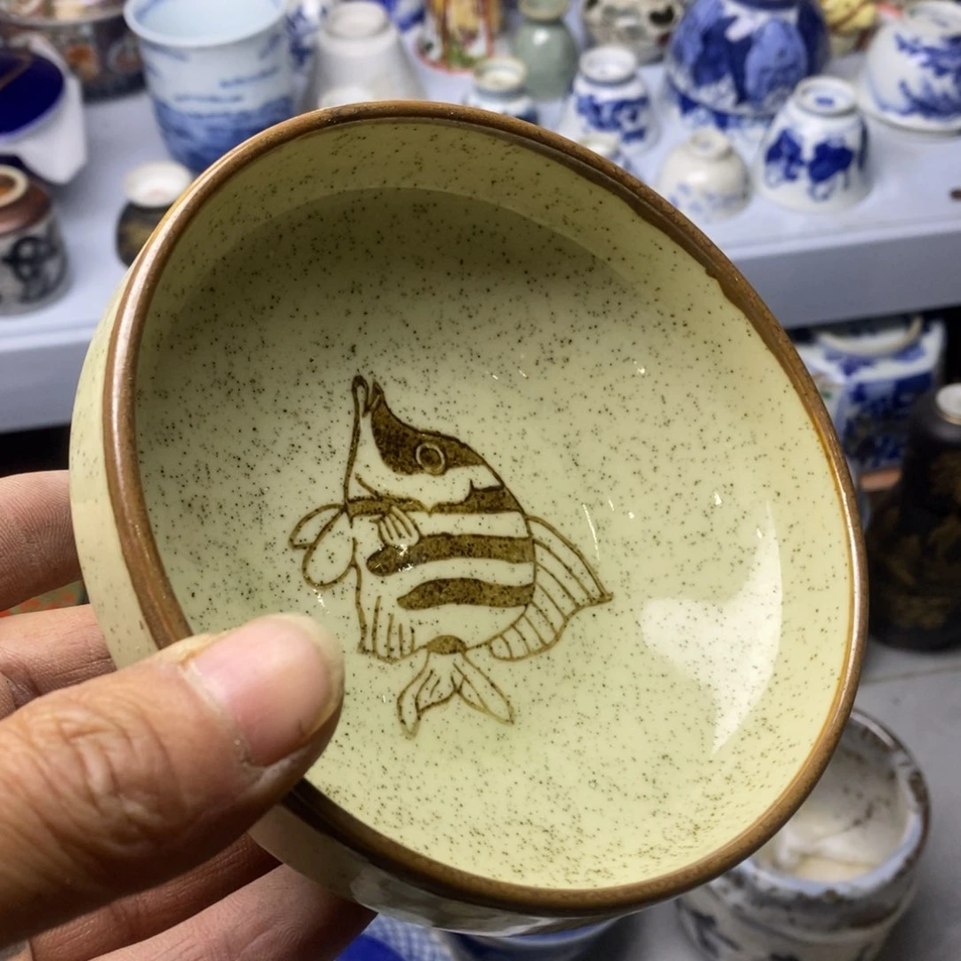 瓷片你也不要多吃一两