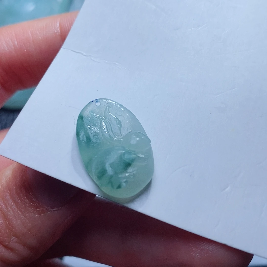 定制翡翠未镶嵌毛货付款后确认抛光