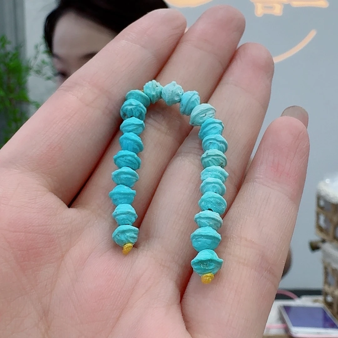 未镶嵌绿松石珠宝奇石
