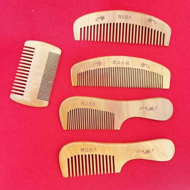 桃木梳子厂家批发加厚刻字logo礼品雕花梳子密齿旅游纪念大号木梳