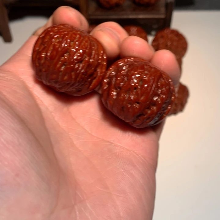 ****️吊坠桃核铁锤18WCH#00#