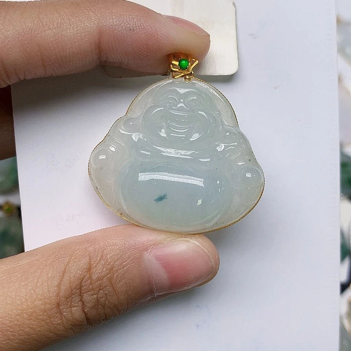 颈饰18K金镶嵌翡翠天然翡翠