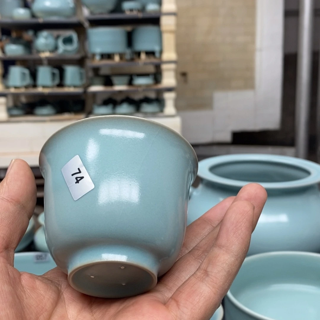 ****帅抱朴汝瓷仿古微瑕