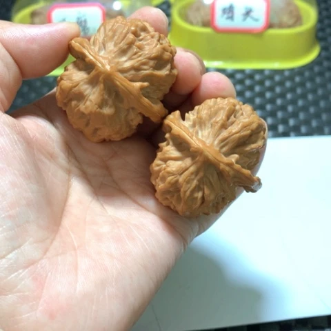 文玩核桃吊坠浮**斯核欢