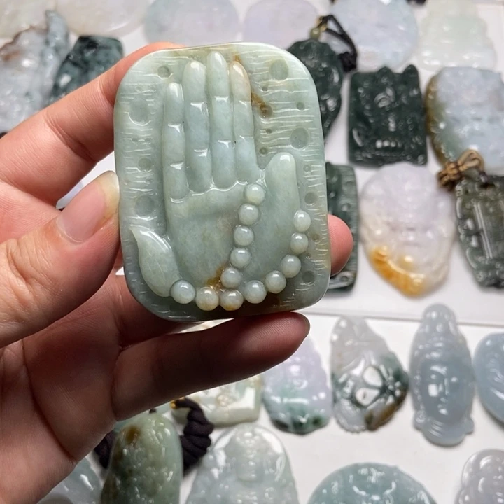 翡翠未镶嵌颈饰佛手66