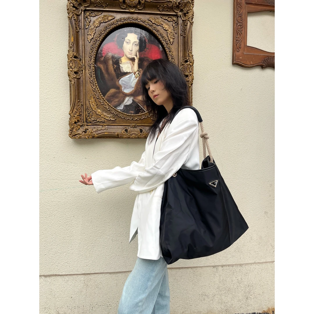 2025简约百搭休闲通勤包尼龙包麻绳编腋下包大容量手提女包单肩包