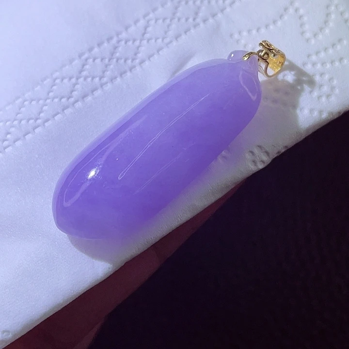翡翠18K金镶嵌颈饰翡翠