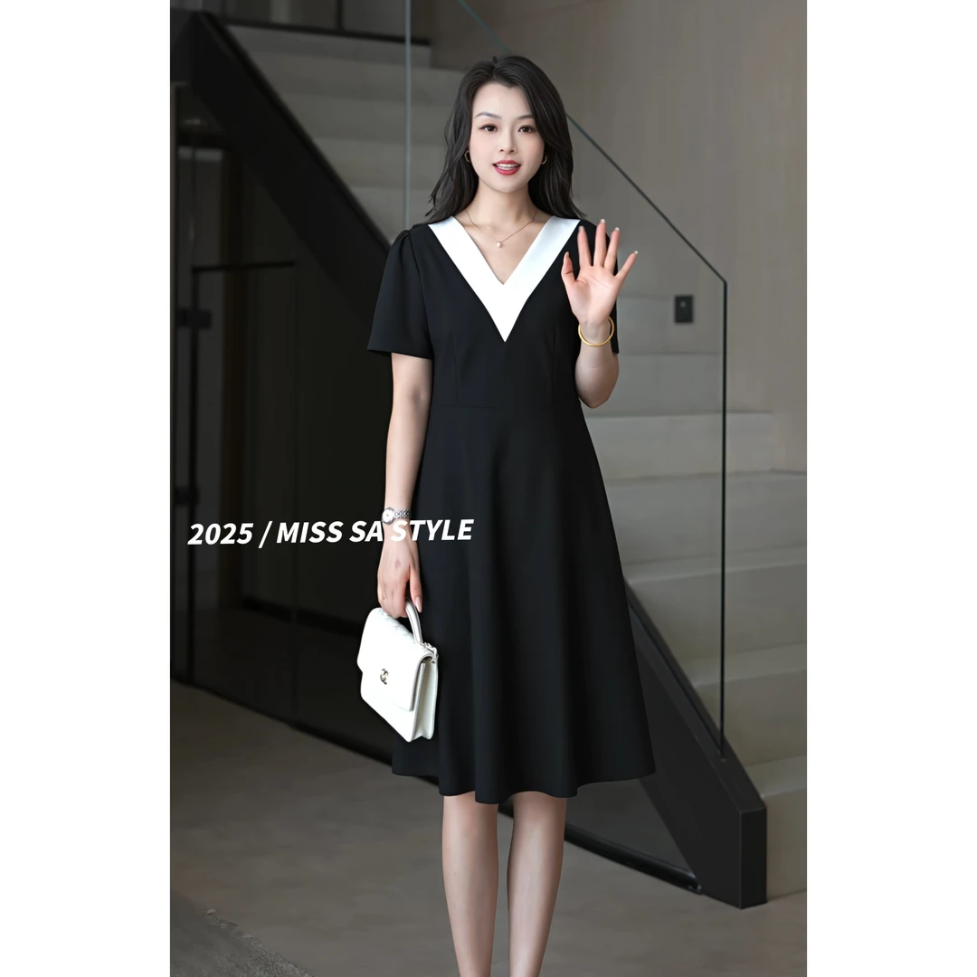 MISS SA 夏季新款时尚优雅显瘦气质赫本质连衣裙 25079030