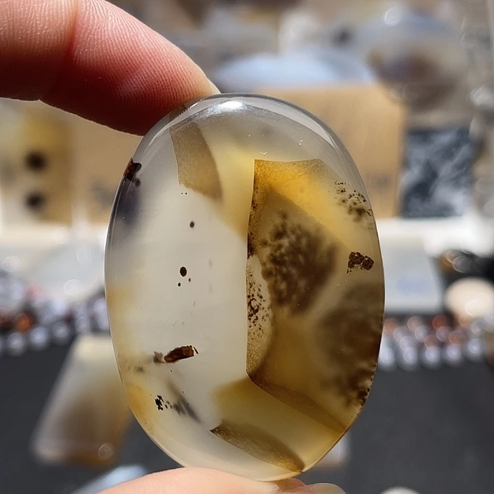 玛瑙/玉髓未镶嵌吊坠(不含链)