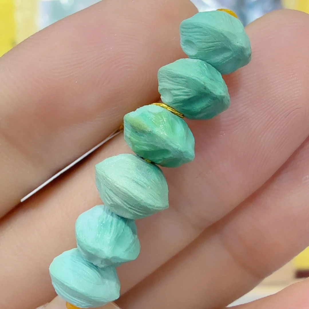 绿松石未镶嵌珠宝奇石