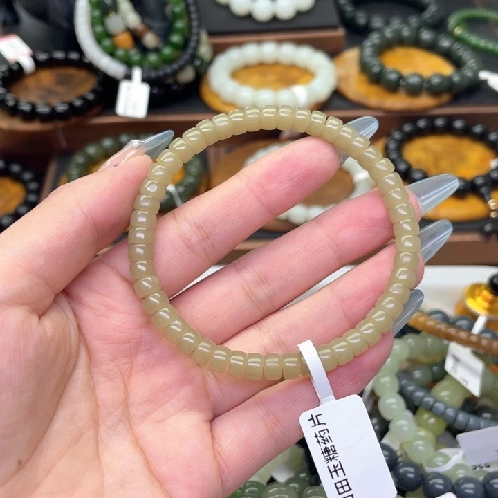 未镶嵌手链和田玉