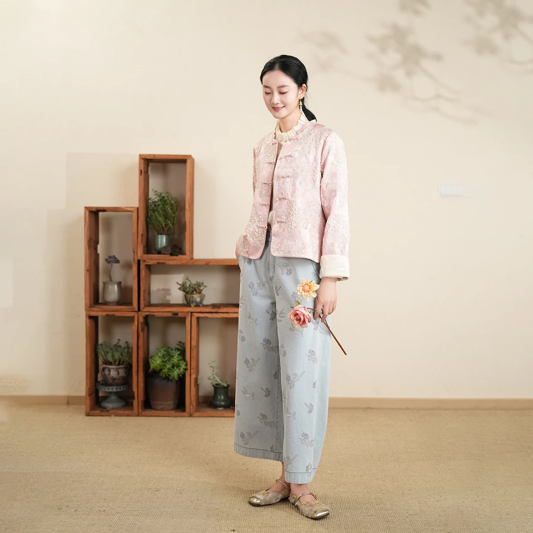 布符新中式「绡法式刺绣弧摆开衩外套」2026年春季新品一字扣NCWT45