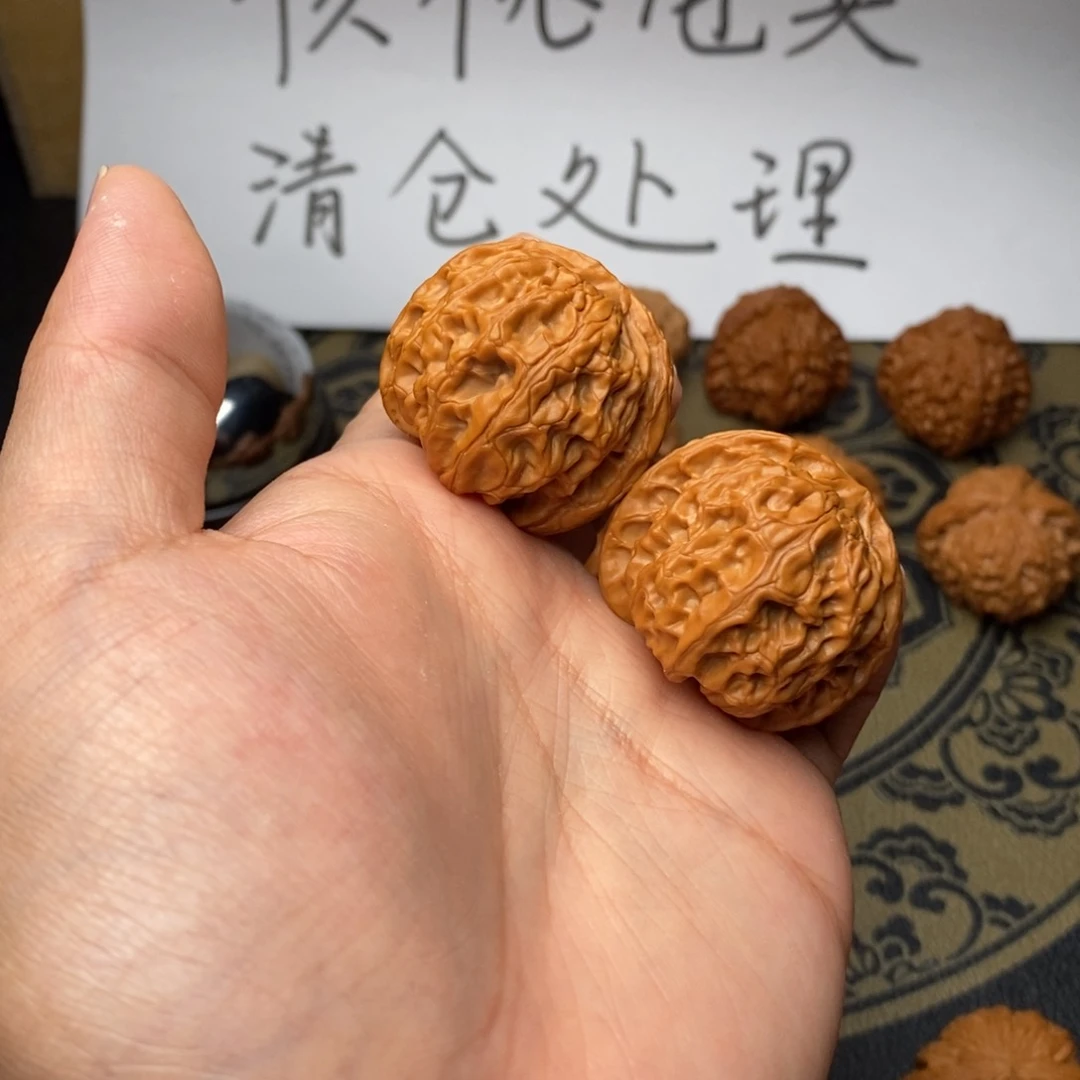 文玩核桃吊坠自**家苹果园38