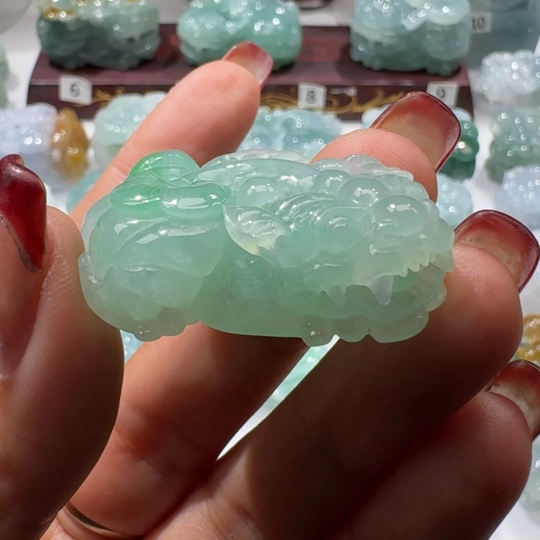 定制翡翠未镶嵌聚****店貔貅