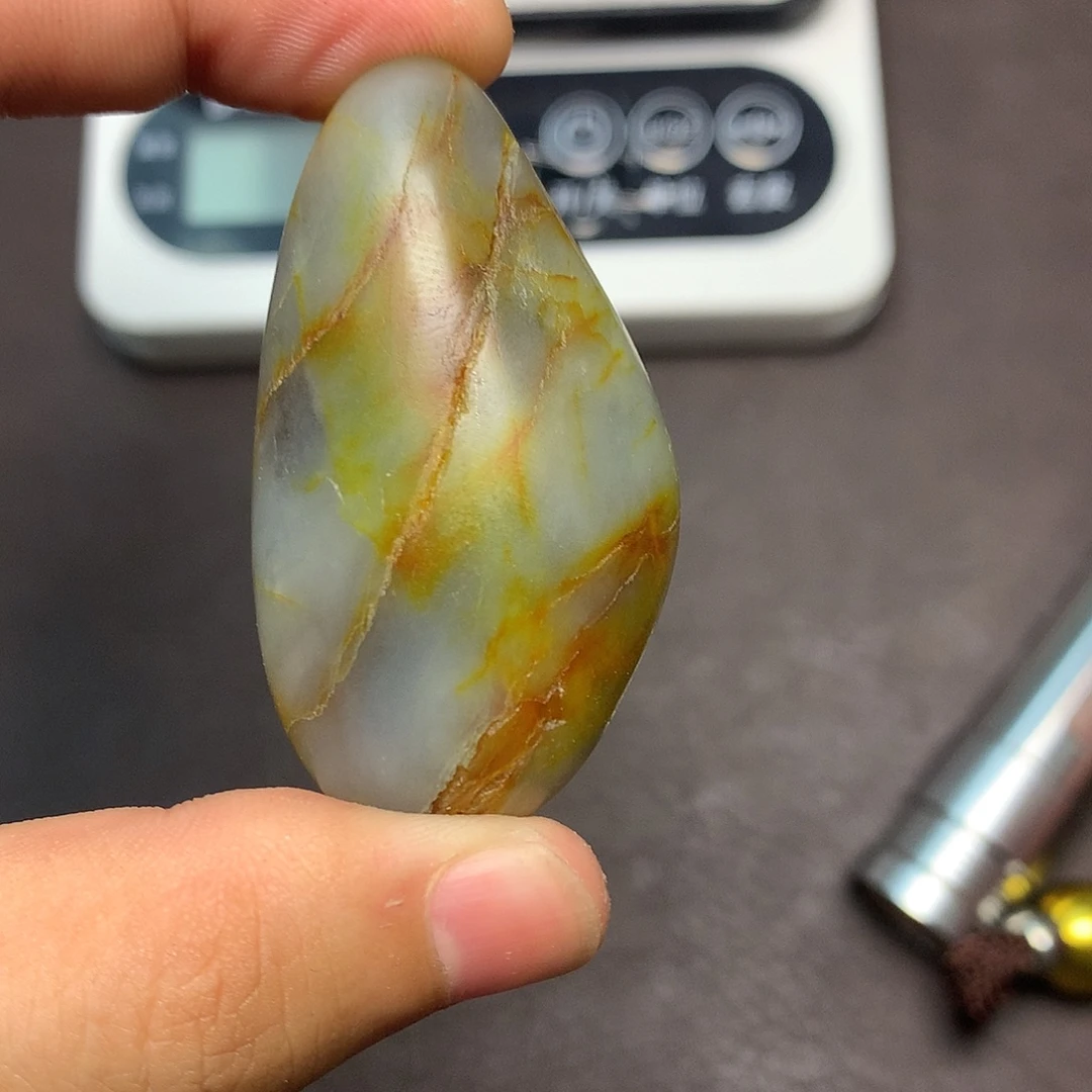 和田玉（糖玉）未镶嵌挂件