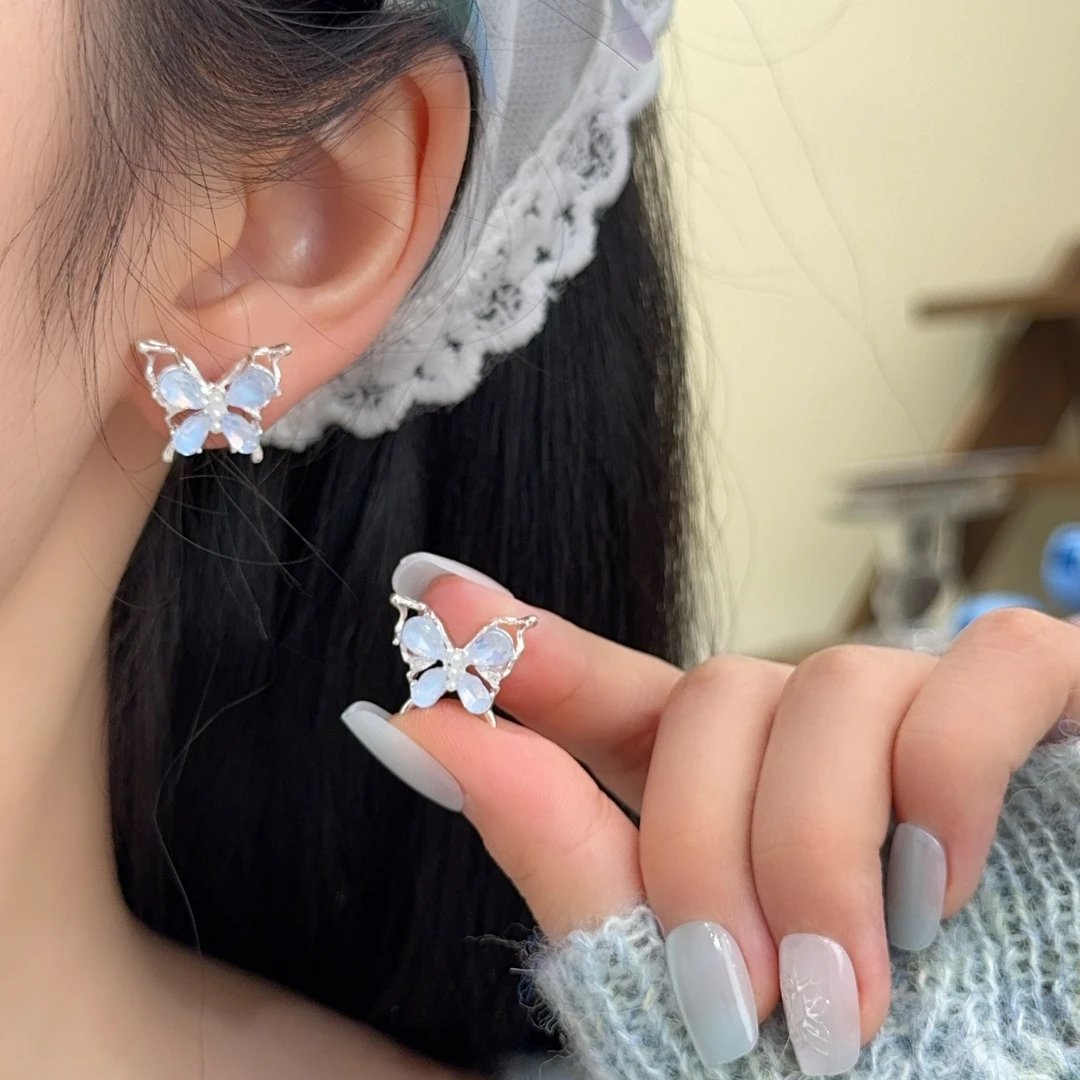 夏季百搭耳饰 冰透蓝蝴蝶气质可爱耳钉甜美百搭个性耳环E1522