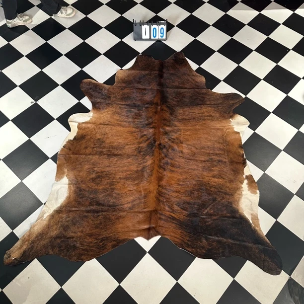 【本尼家】K109 235x210cm专拍牛皮地毯家用轻奢