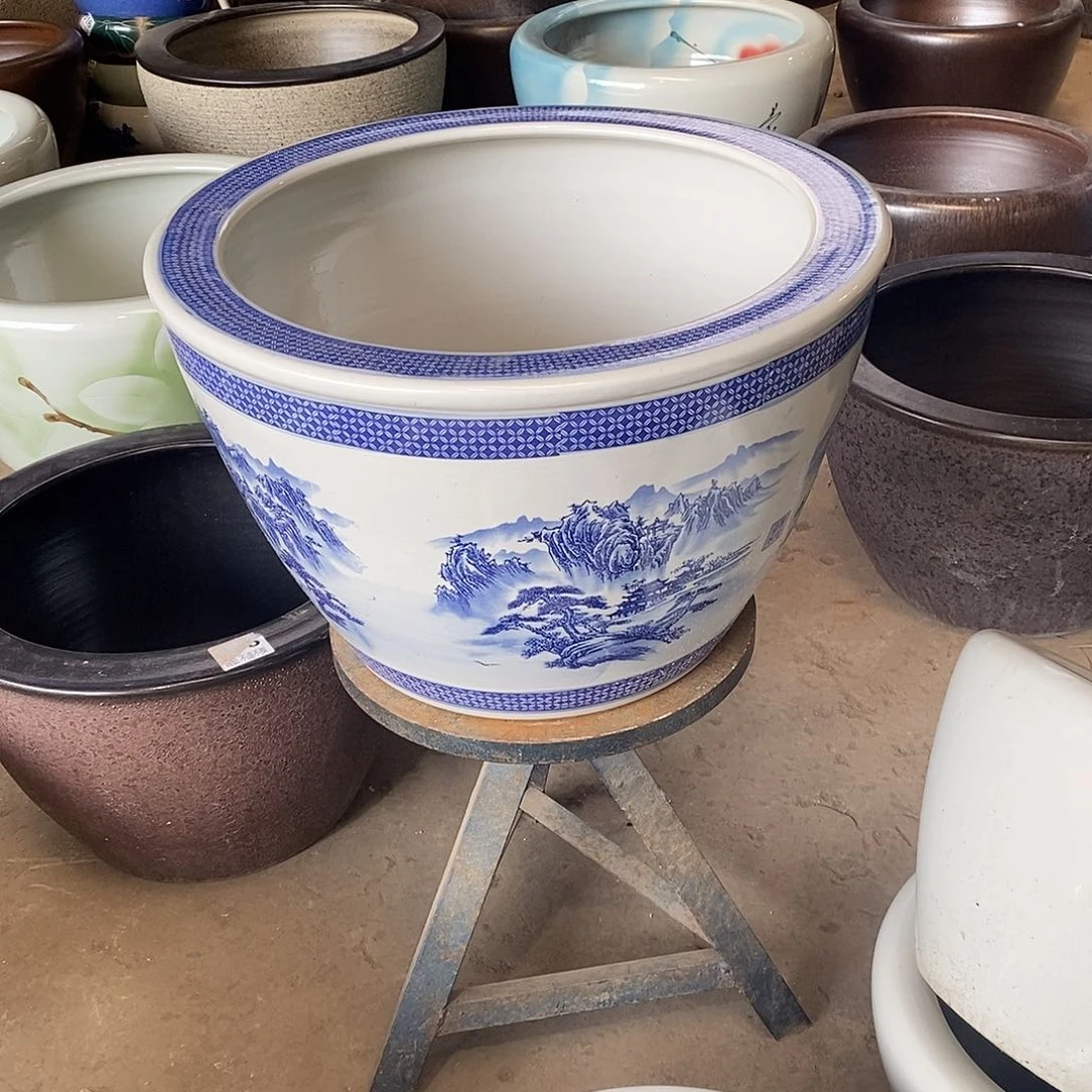 景德镇陶瓷鱼缸艺术