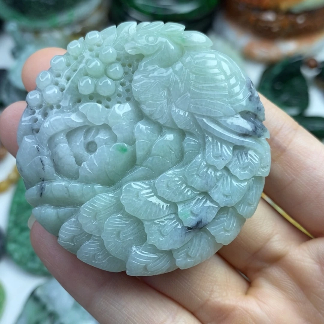 颈饰未镶嵌翡翠吊坠