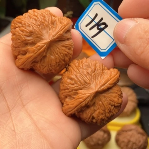 文玩核桃吊坠平底锅40