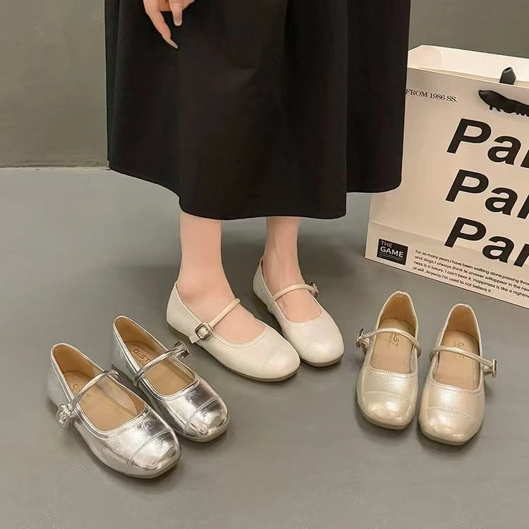 SAGGYKK/闪瑶【脚宽福音，冲冲冲】2025新款单鞋女百搭浅口奶奶鞋