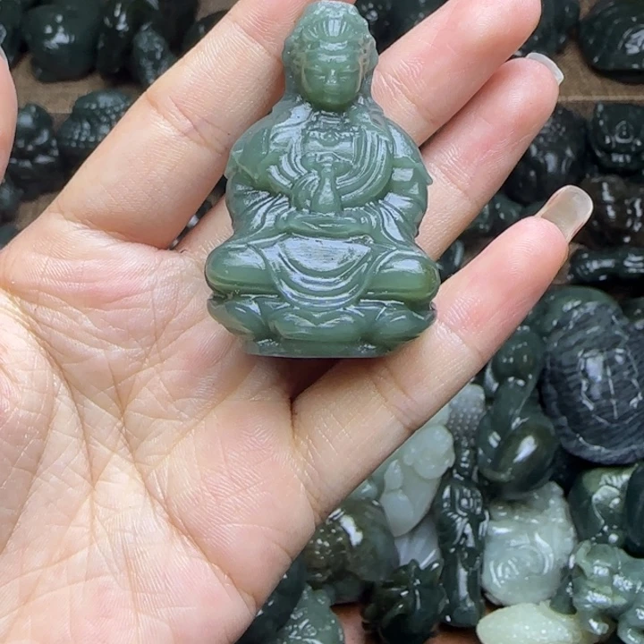 和田玉（糖玉）未镶嵌颈饰