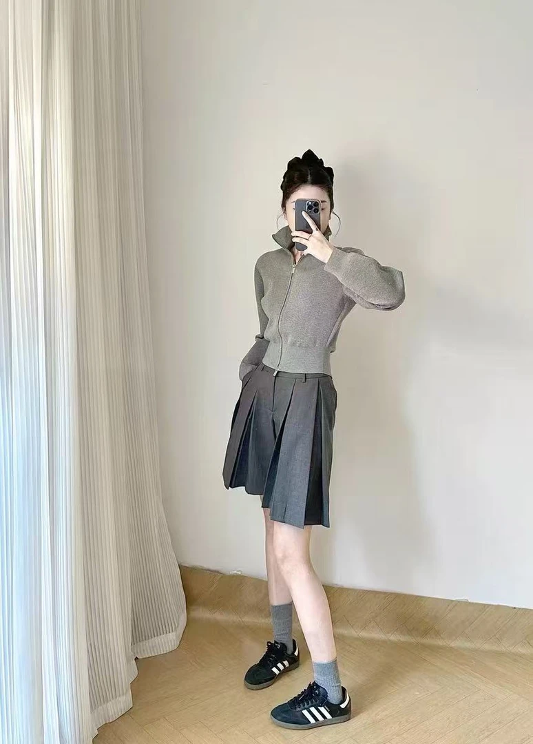 女士超奢棉高领短款针织开衫秋季