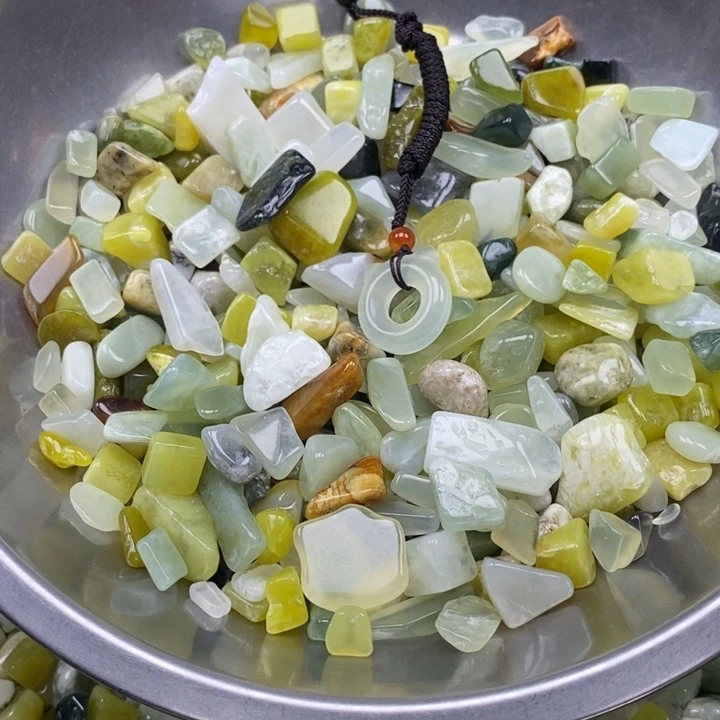 蛇纹石玉未镶嵌鱼缸石